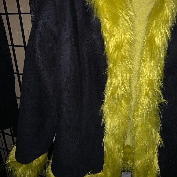 The Ragged Priest Warhol green fur jacket - Picture 3 of 6